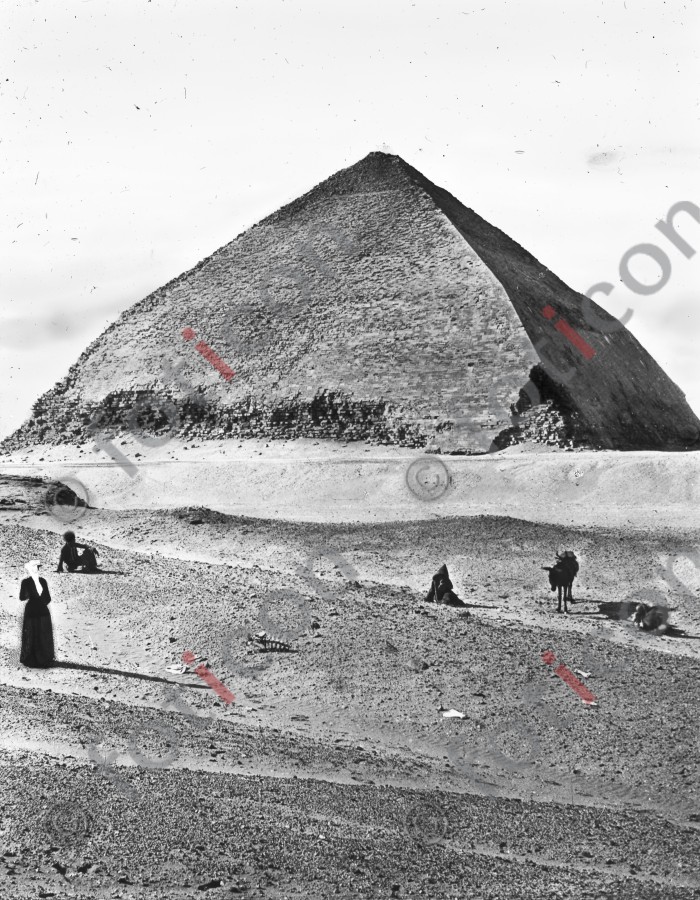 Knickpyramide | Kink pyramid - Foto foticon-simon-008-030-sw.jpg | foticon.de - Bilddatenbank für Motive aus Geschichte und Kultur